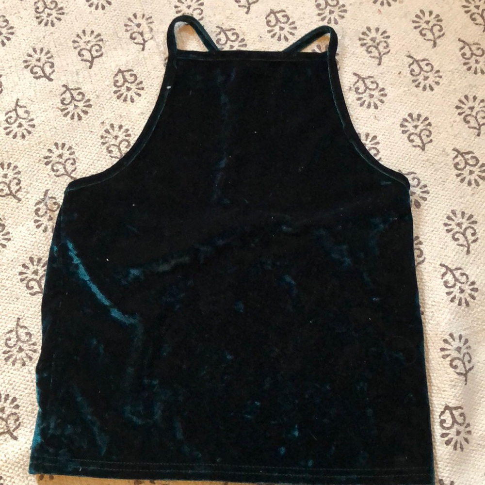 Velvet T-back halter crop top emerald